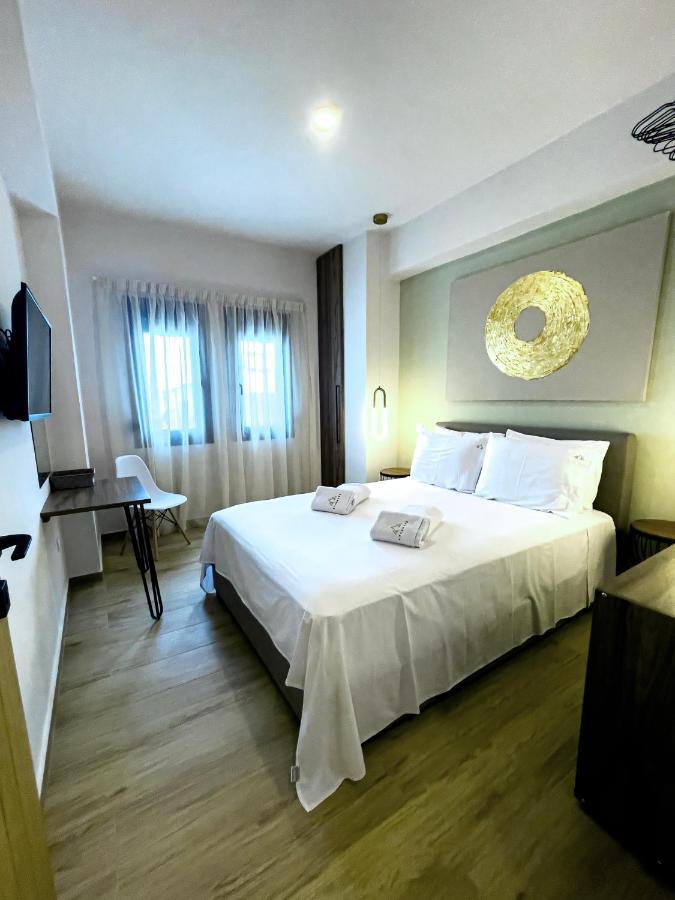 לריסוס Athonite All Seasons Luxury Suites מראה חיצוני תמונה