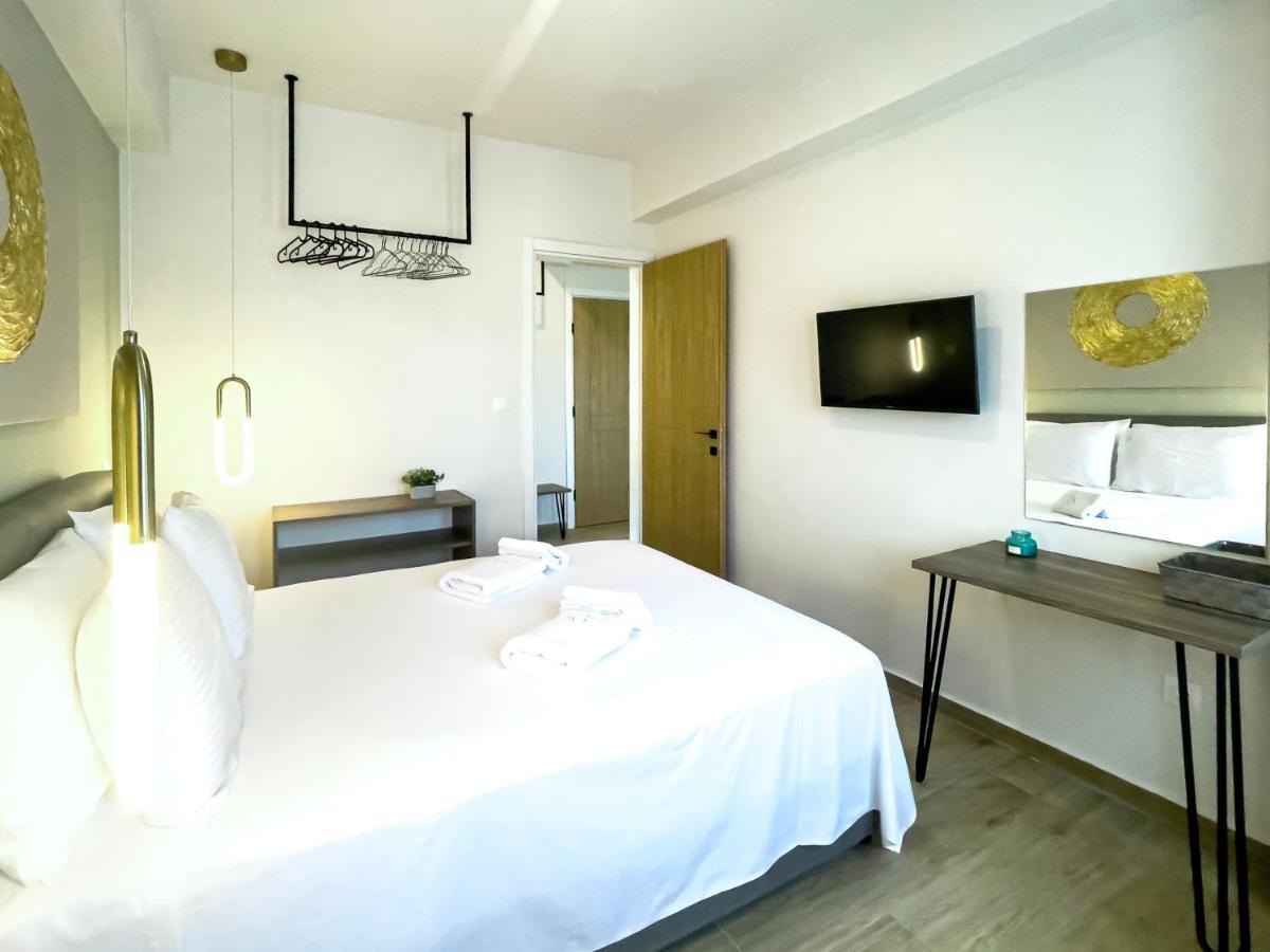 לריסוס Athonite All Seasons Luxury Suites מראה חיצוני תמונה